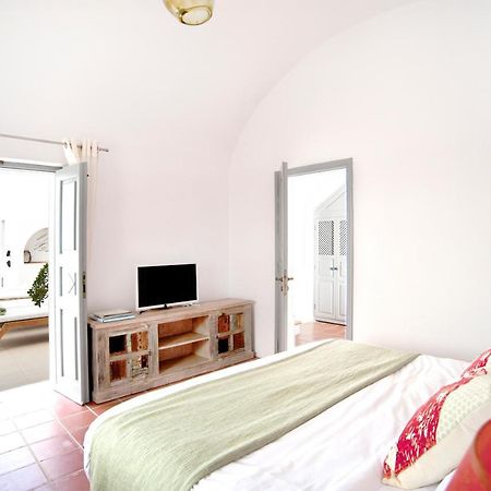 Antelmi Luxury Villa 费拉 外观 照片